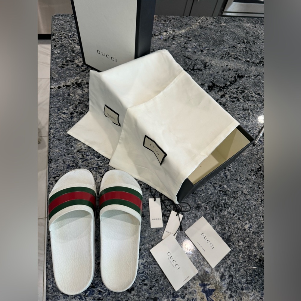 Gucci Slides - unisex white size G 6